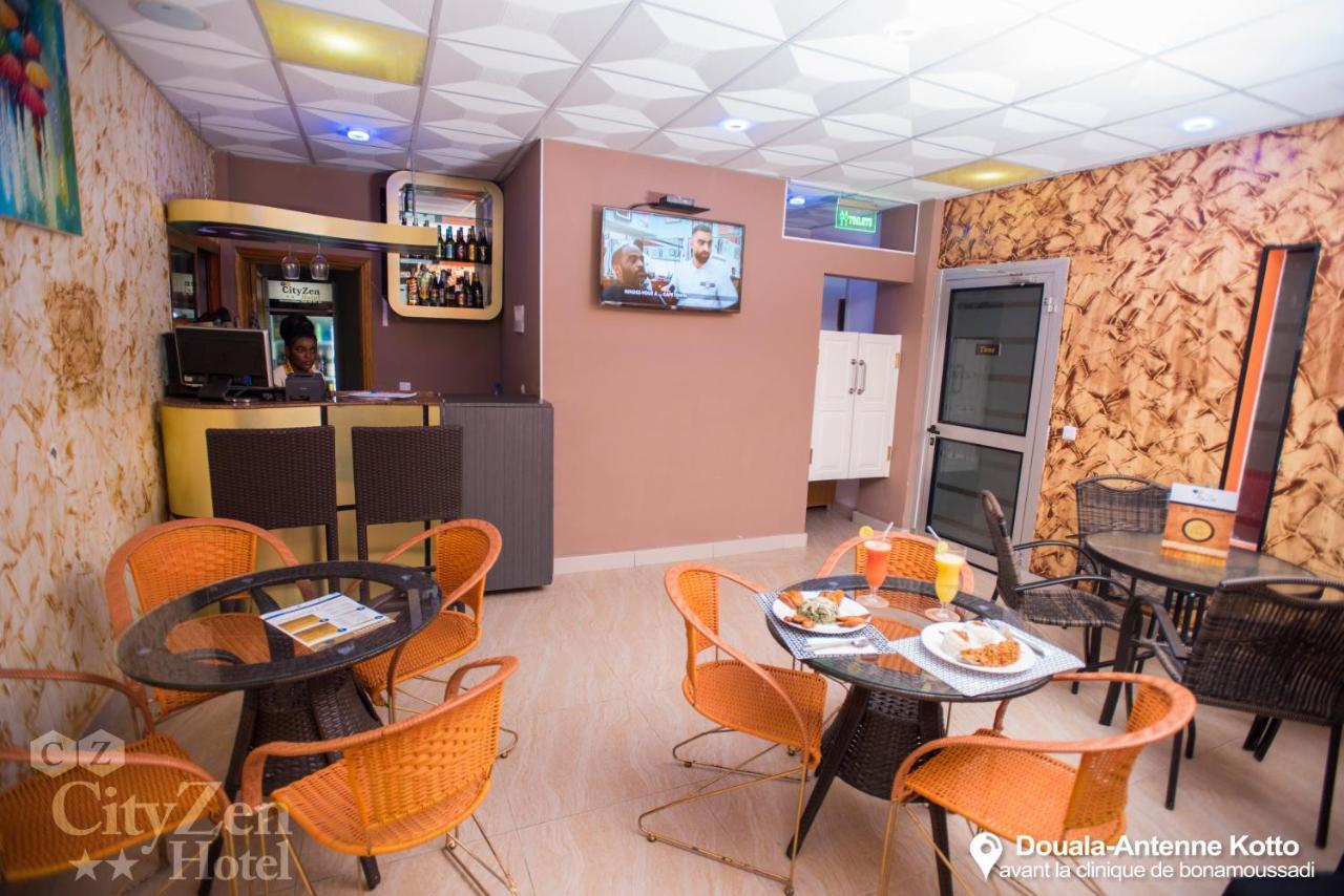 Cityzen Hotel Дуала Екстериор снимка