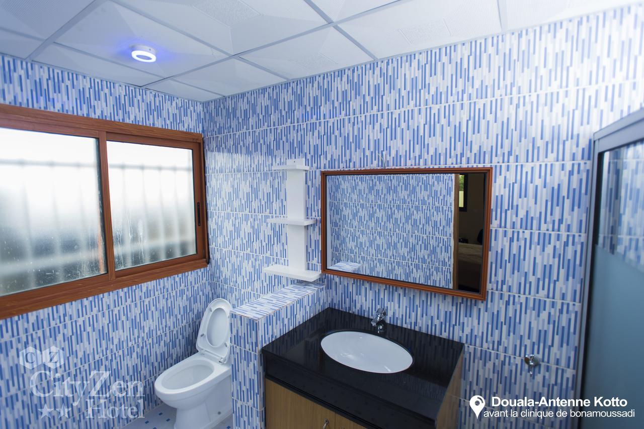 Cityzen Hotel Дуала Екстериор снимка