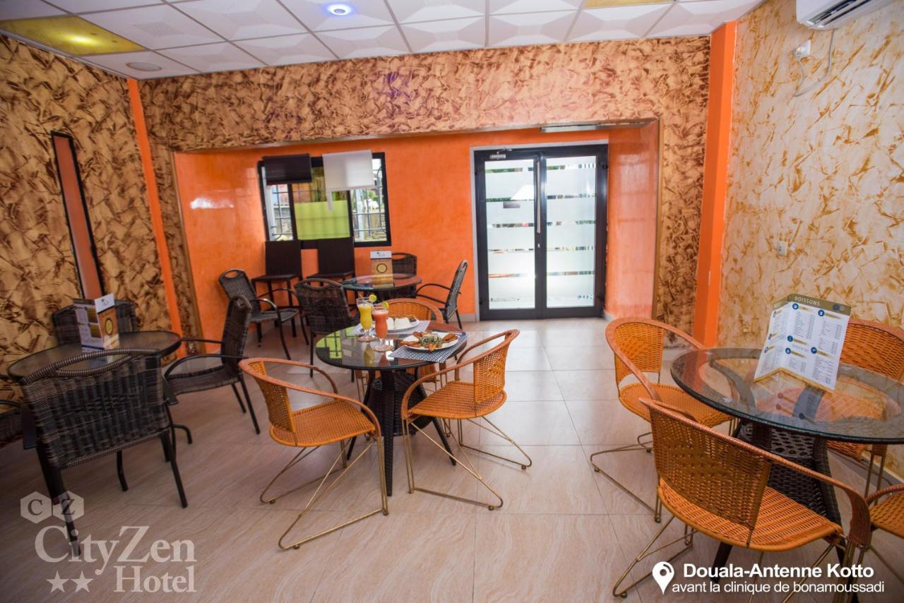 Cityzen Hotel Дуала Екстериор снимка