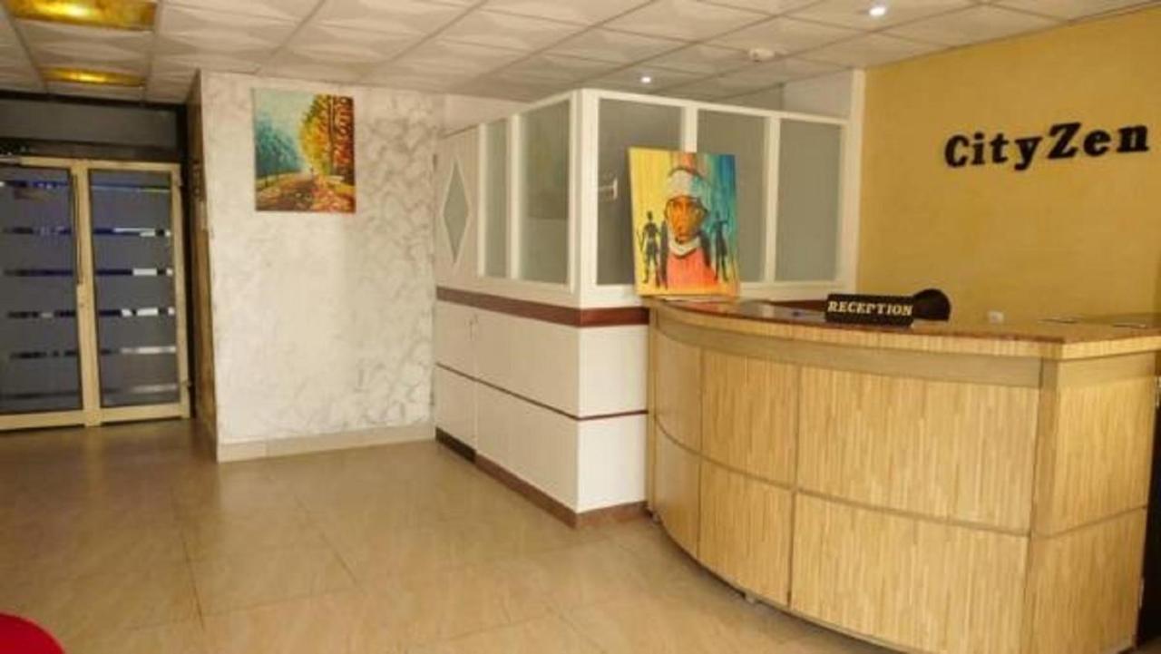 Cityzen Hotel Дуала Екстериор снимка