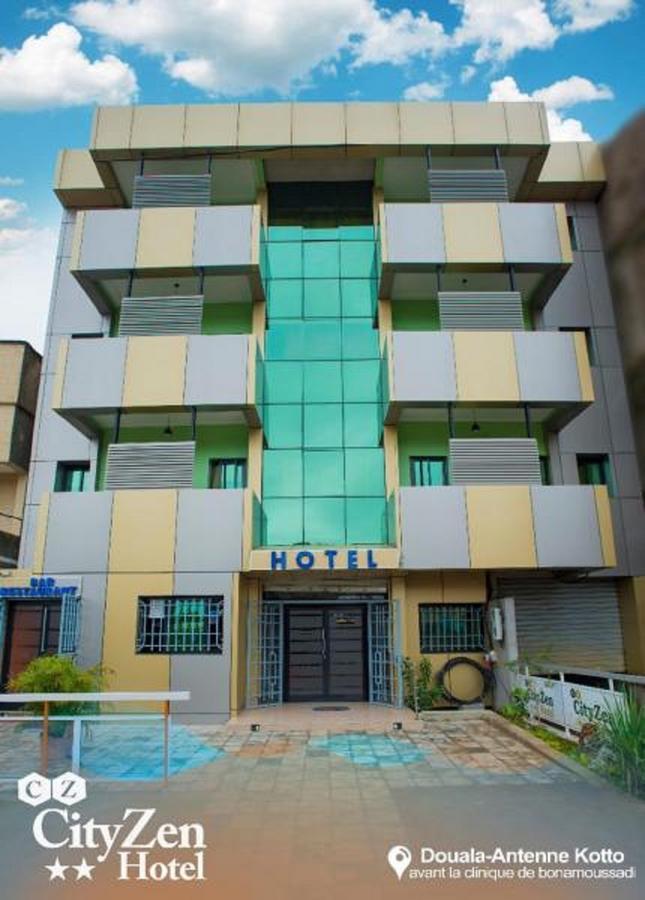 Cityzen Hotel Дуала Екстериор снимка